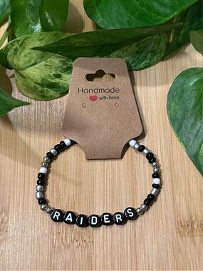 🖤🏈✨ Raiders Stretchy‎ Beaded Bracelet | Handmade | Football Fan Bracelet 🏈🖤